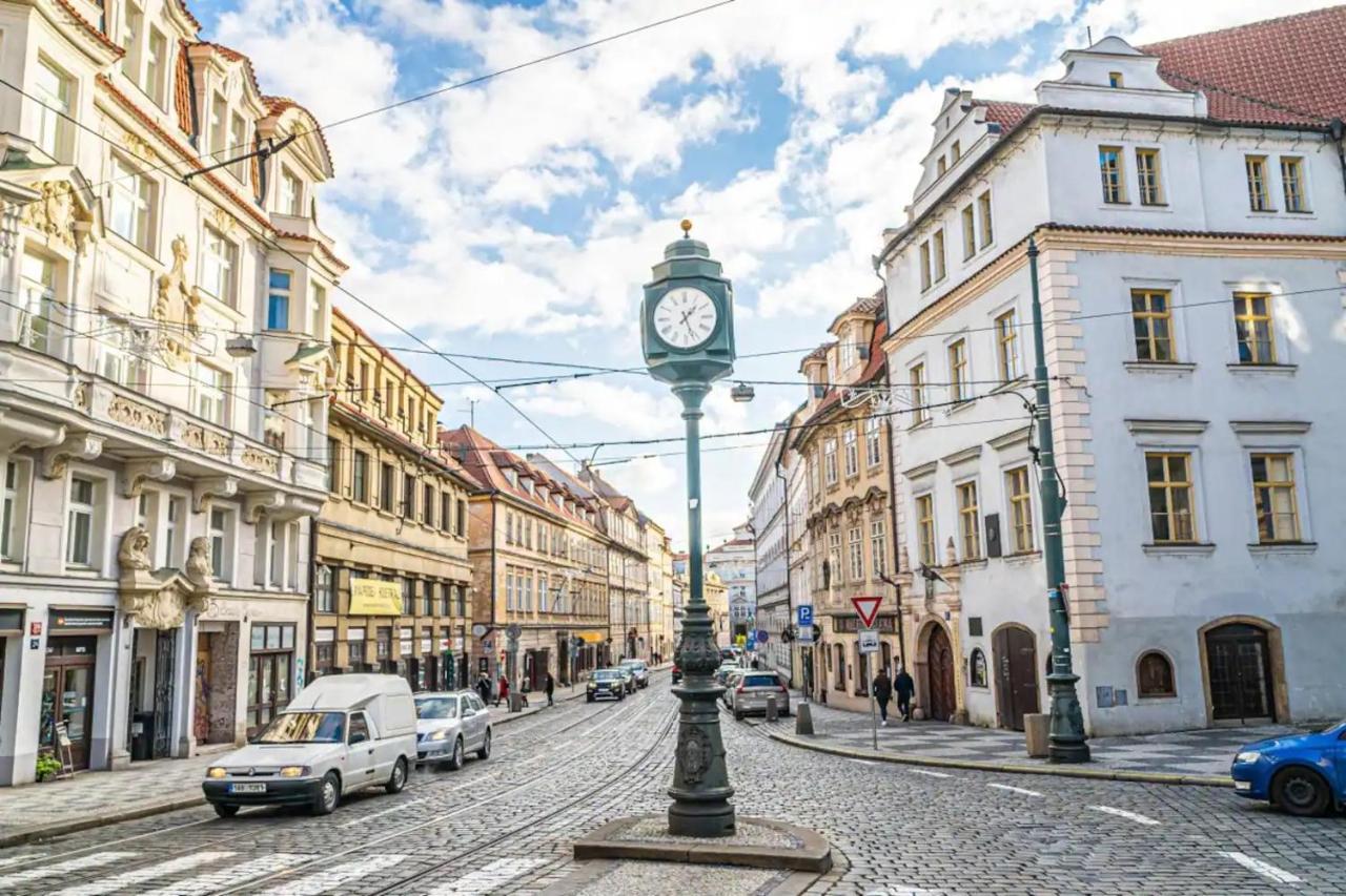 Апартаменти Bright Studio Close To Charles Bridge And Prague Castle Екстер'єр фото